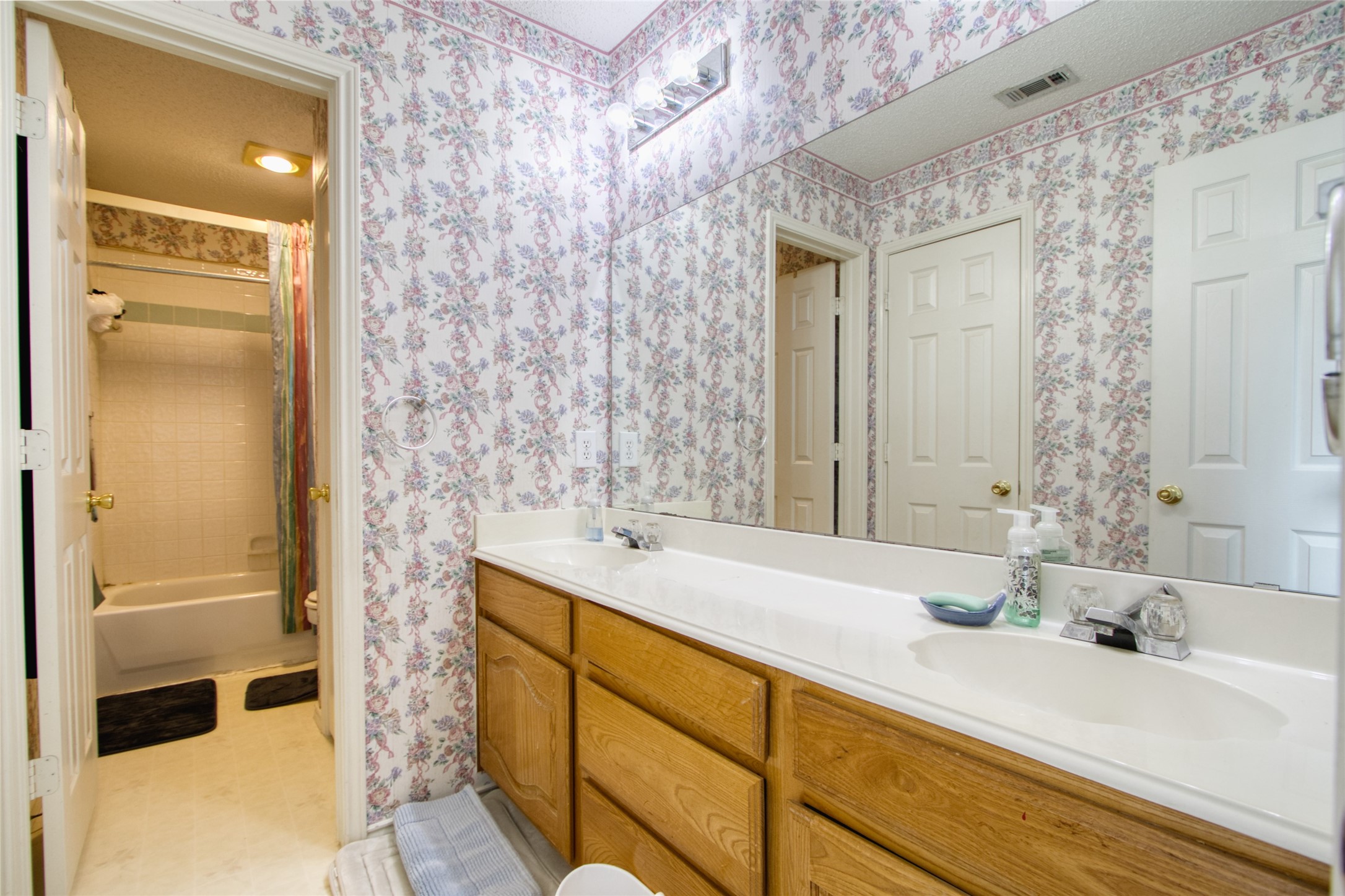 3041 Hillingdon Drive Richardson TX 75082
