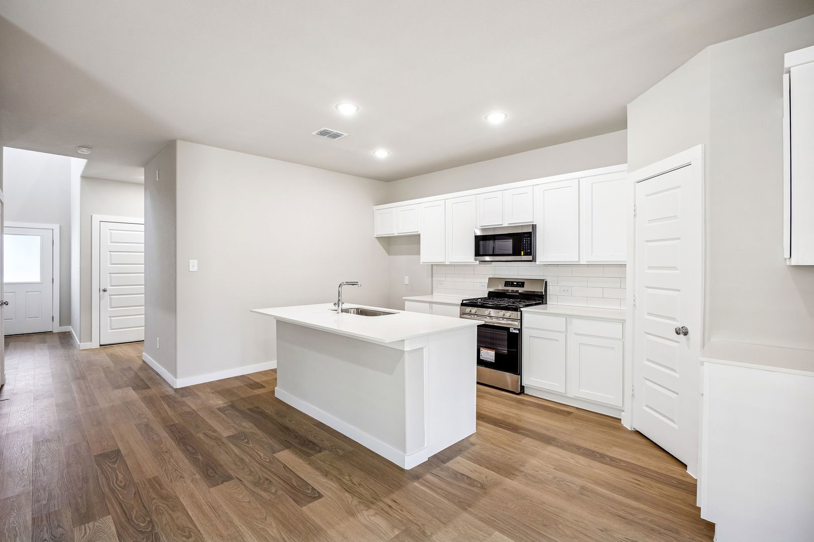 1316 Capecastle Lane Forney TX 75126