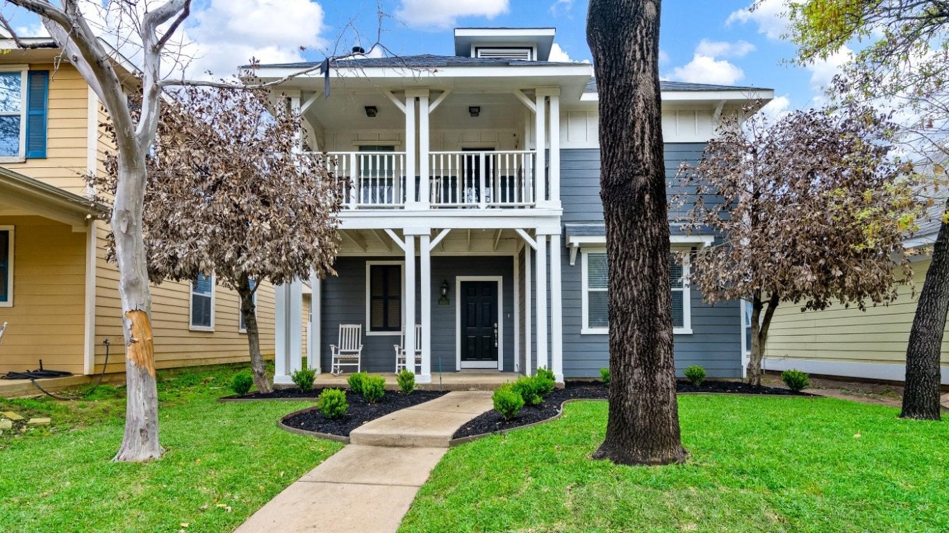 10021 Lexington Drive Providence Village TX 76227