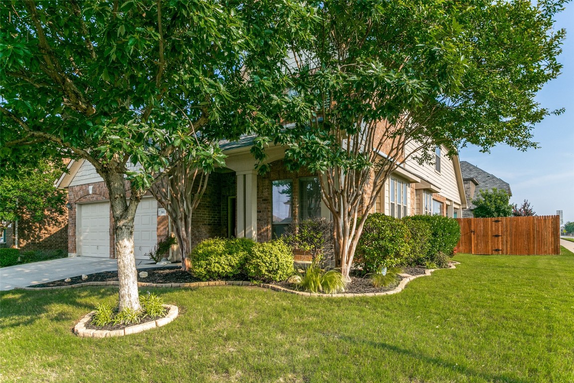 545 Goldstone Lane Fort Worth TX 76131