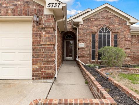 5737 Cutler Lane Fort Worth TX 76179