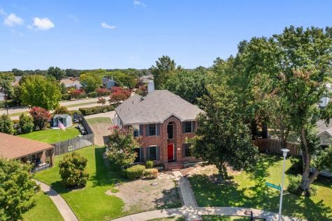 2702 Kingsbury Drive Garland TX 75040