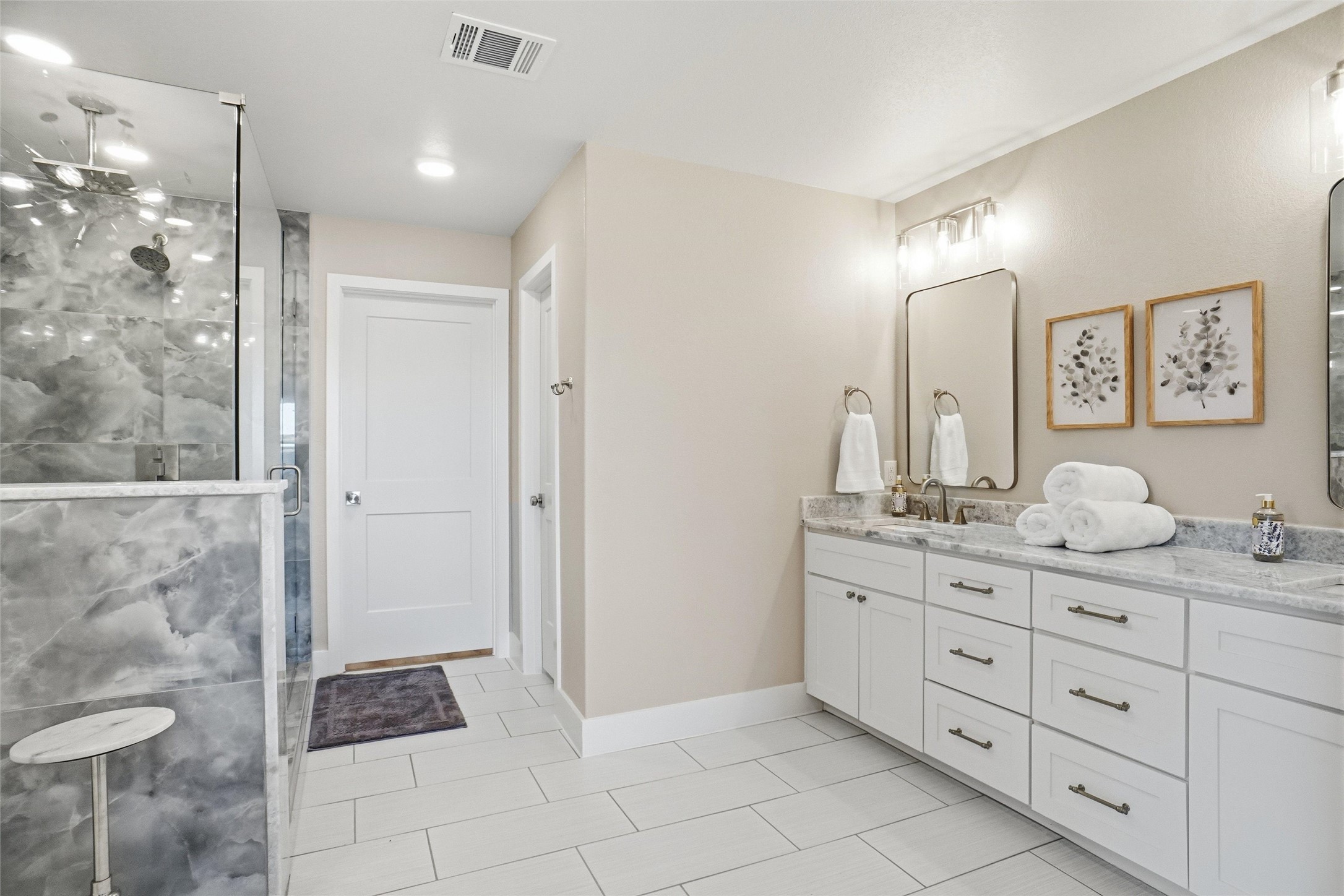 1719 Anaconda Trail Granbury TX 76048