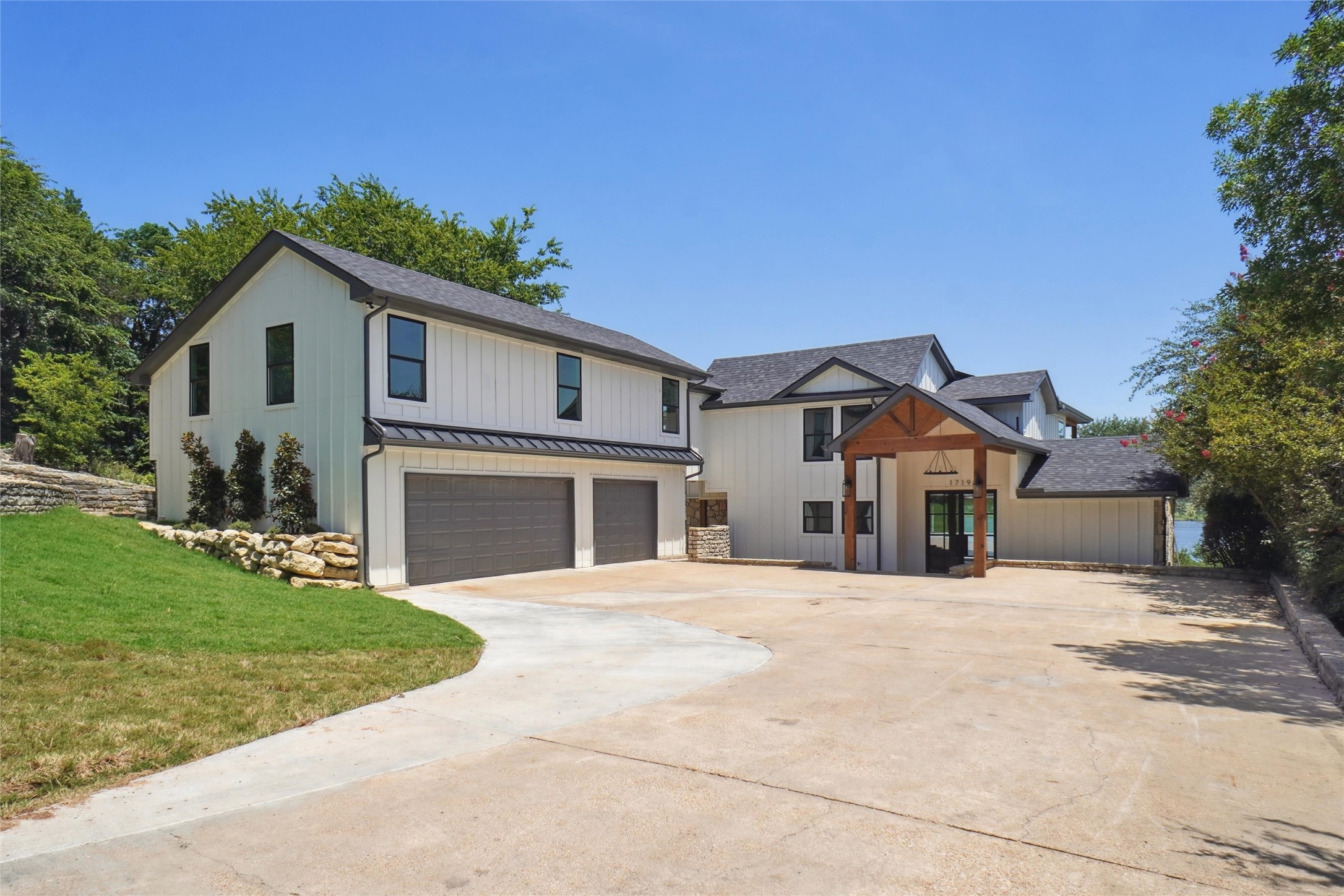 1719 Anaconda Trail Granbury TX 76048