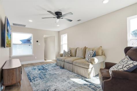 1719 Anaconda Trail Granbury TX 76048