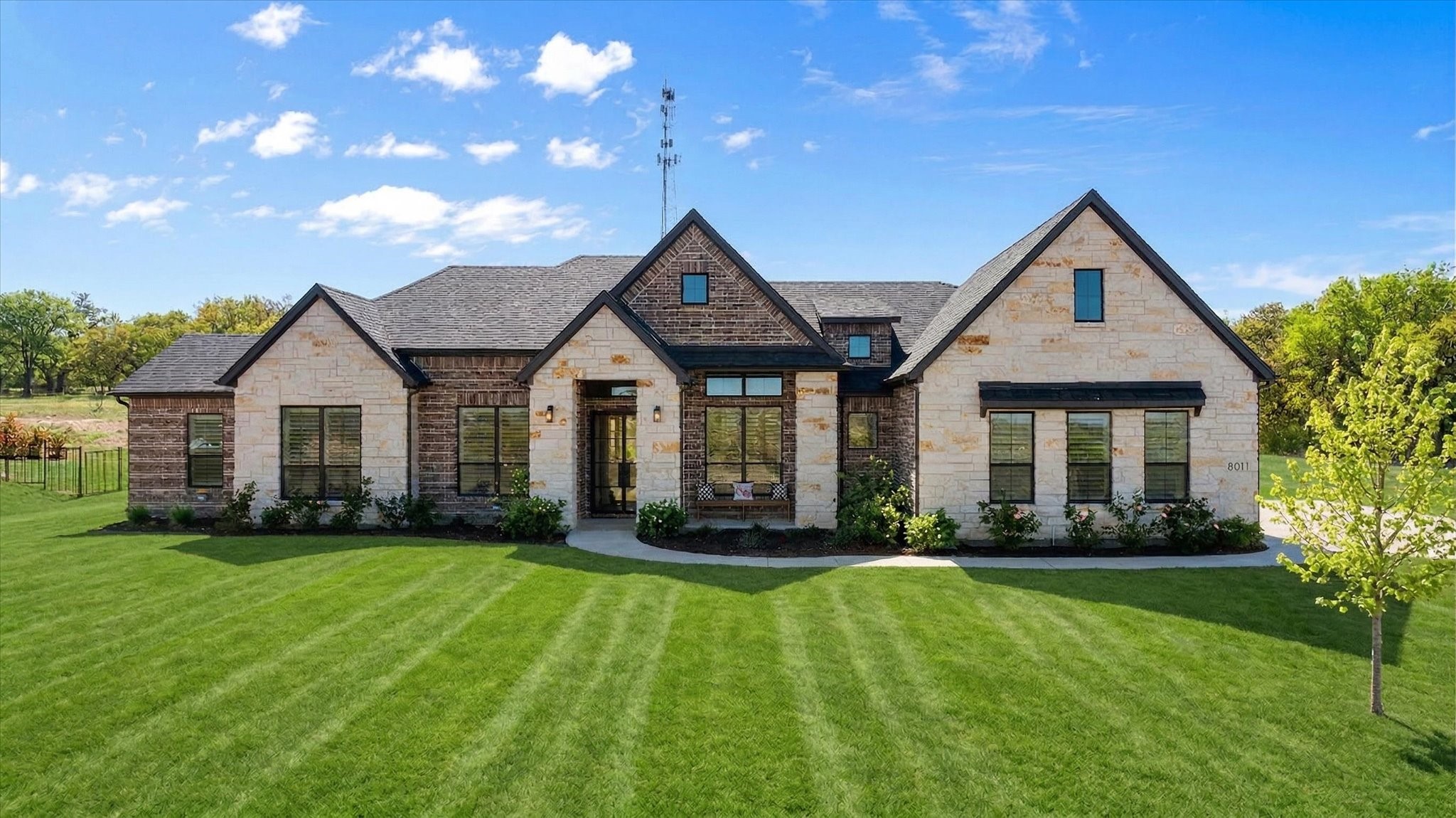 8011 Brownie Luker Boulevard Granbury TX 76048