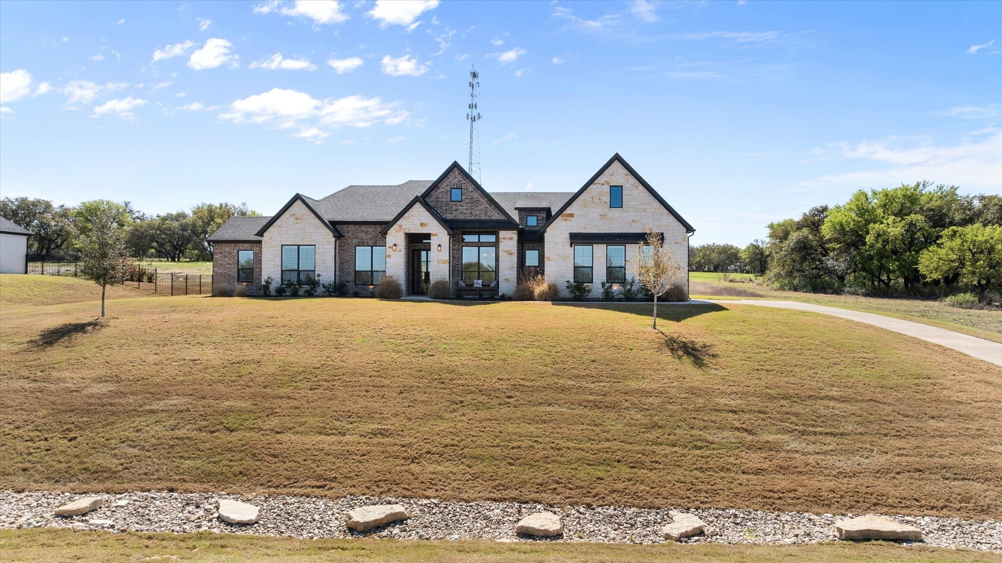 8011 Brownie Luker Boulevard Granbury TX 76048