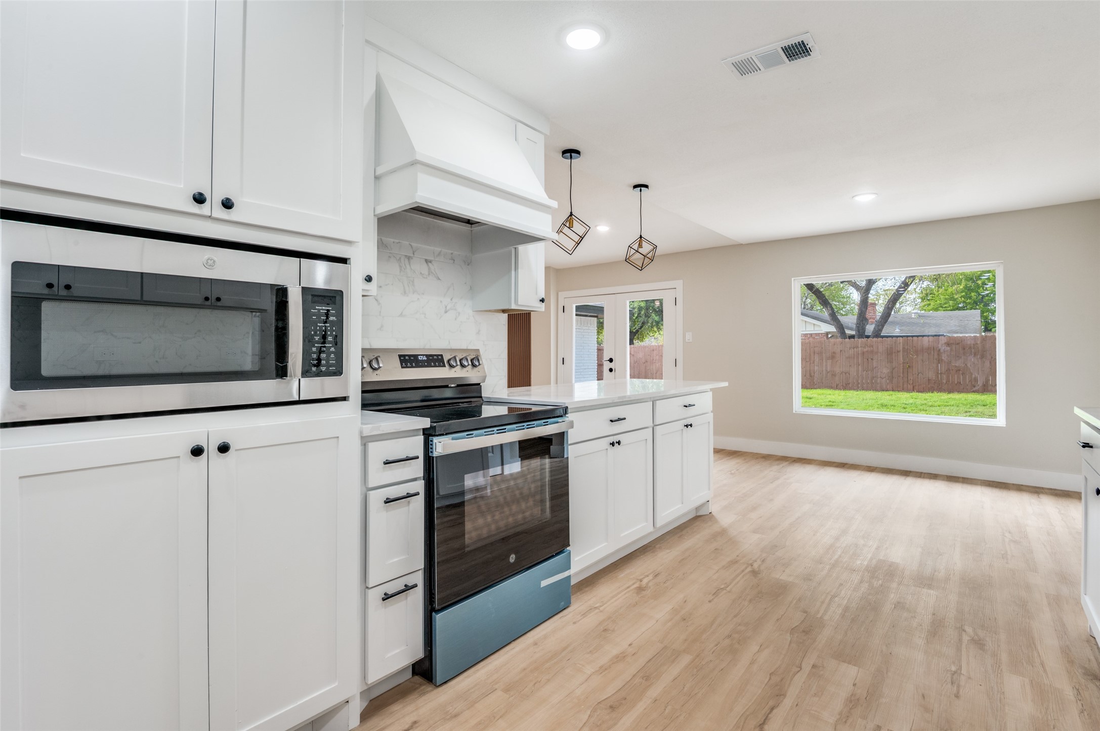 6016 Jacqueline Road Fort Worth TX 76112