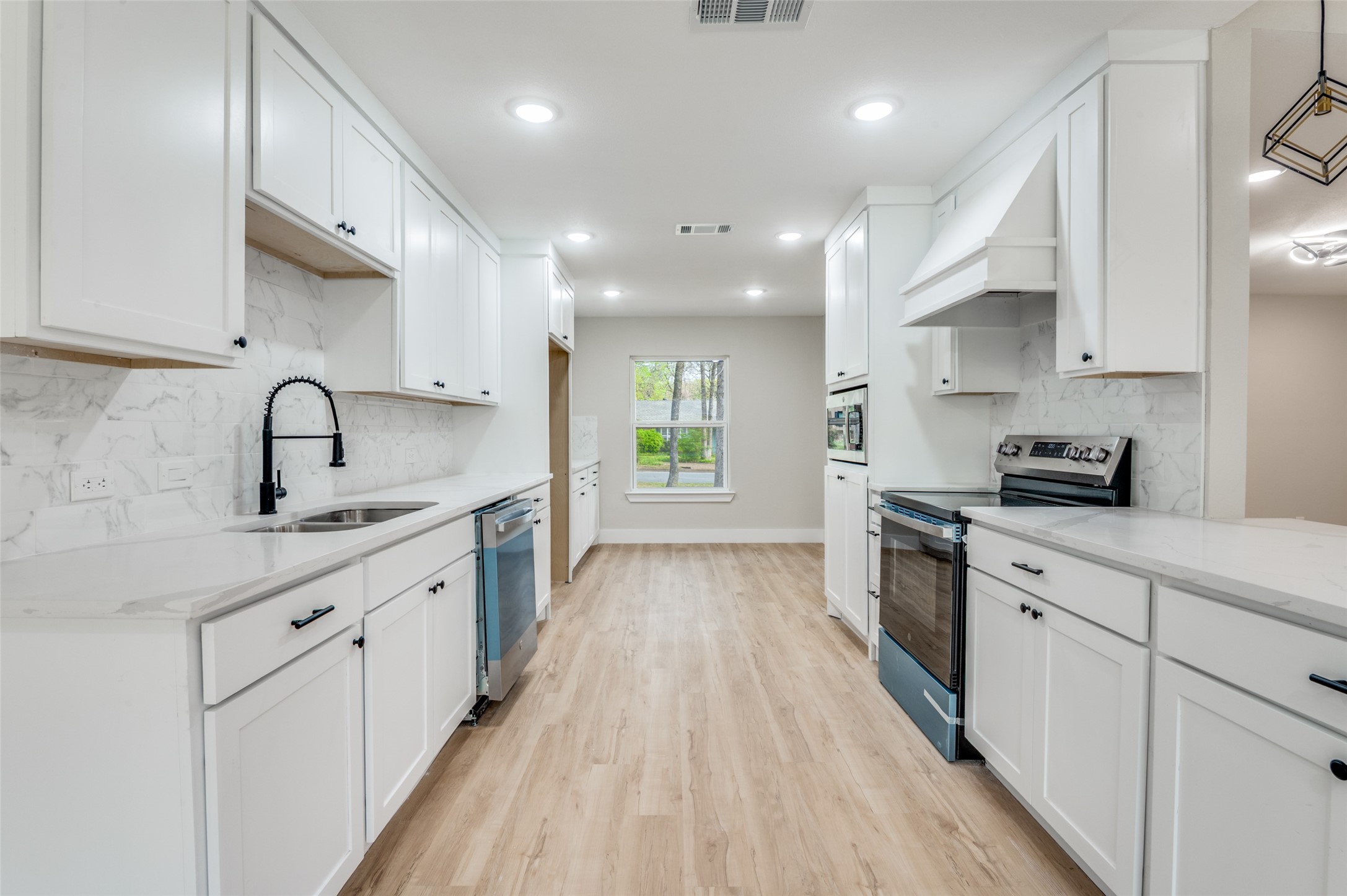 6016 Jacqueline Road Fort Worth TX 76112