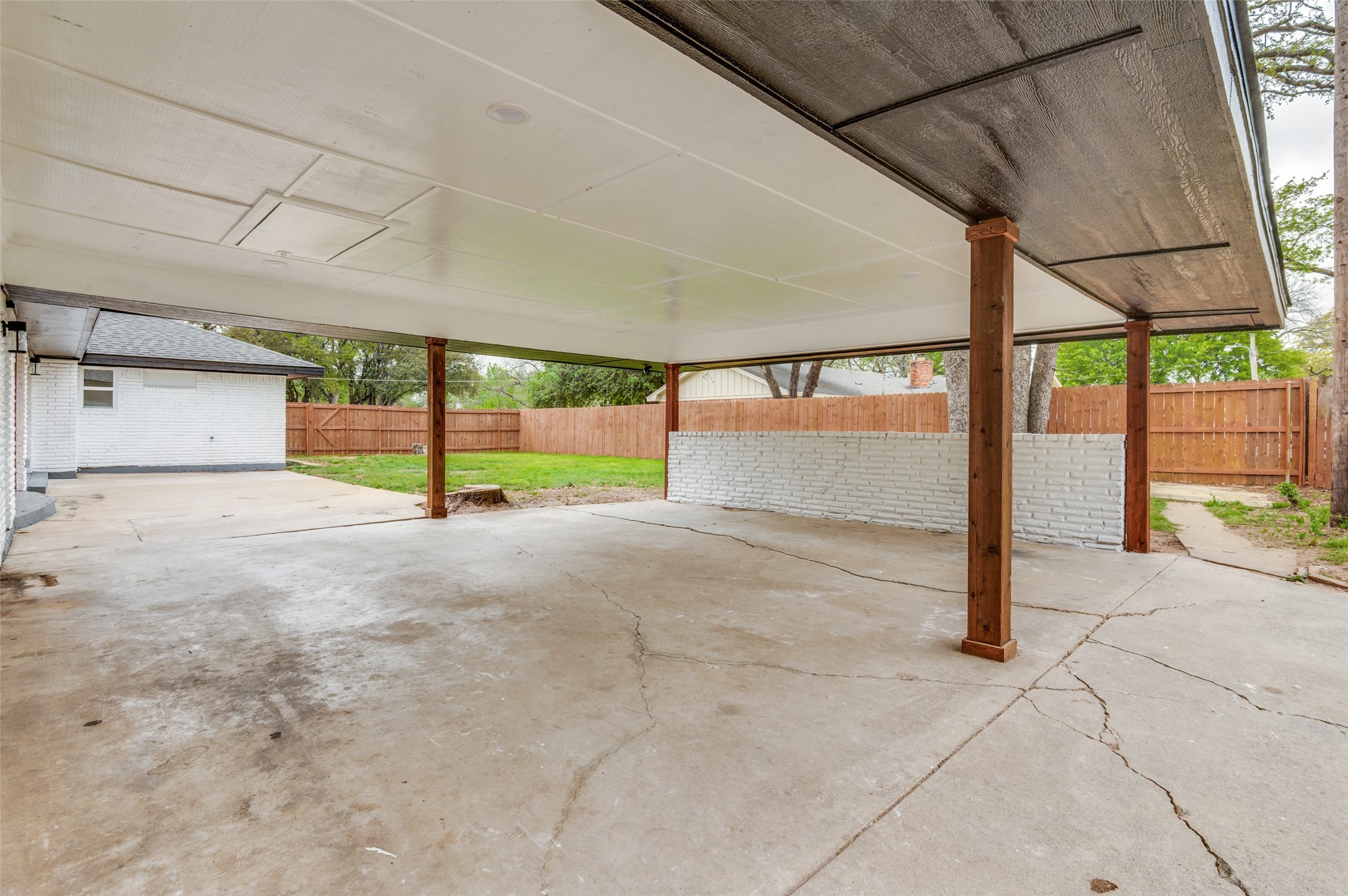 6016 Jacqueline Road Fort Worth TX 76112