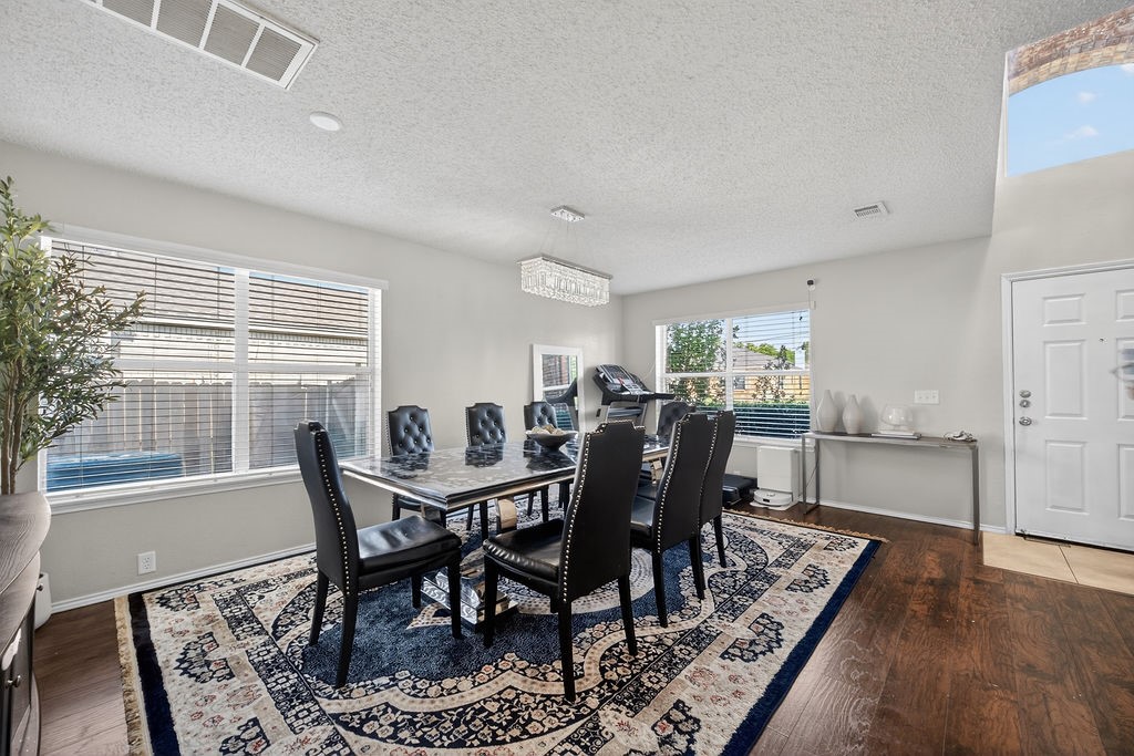 1318 Gilday Drive Arlington TX 76002