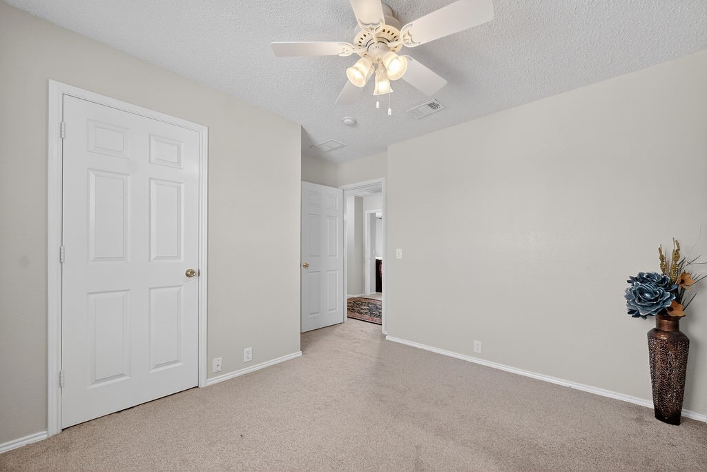1318 Gilday Drive Arlington TX 76002