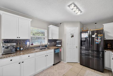 1318 Gilday Drive Arlington TX 76002