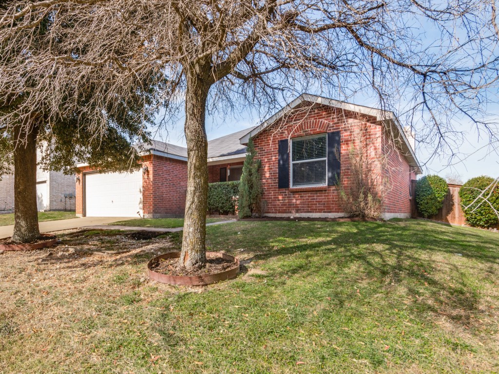 1210 Mcmillan Drive Cedar Hill TX 75104