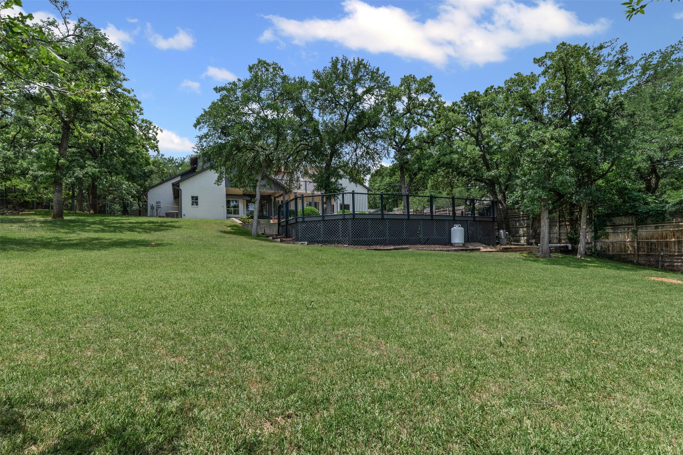 2109 Greta Lane Fort Worth TX 76120