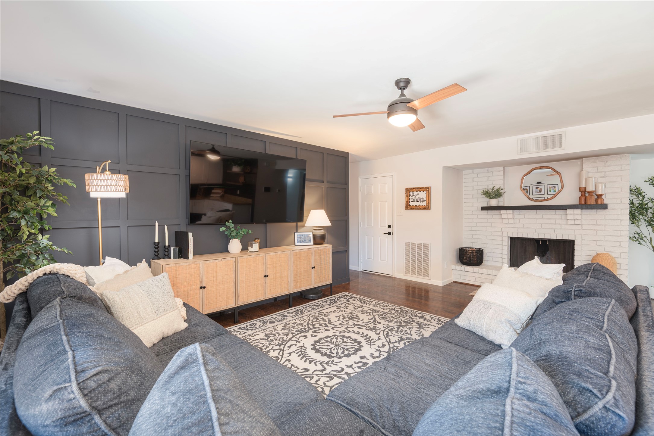 5621 Tucker Street The Colony TX 75056