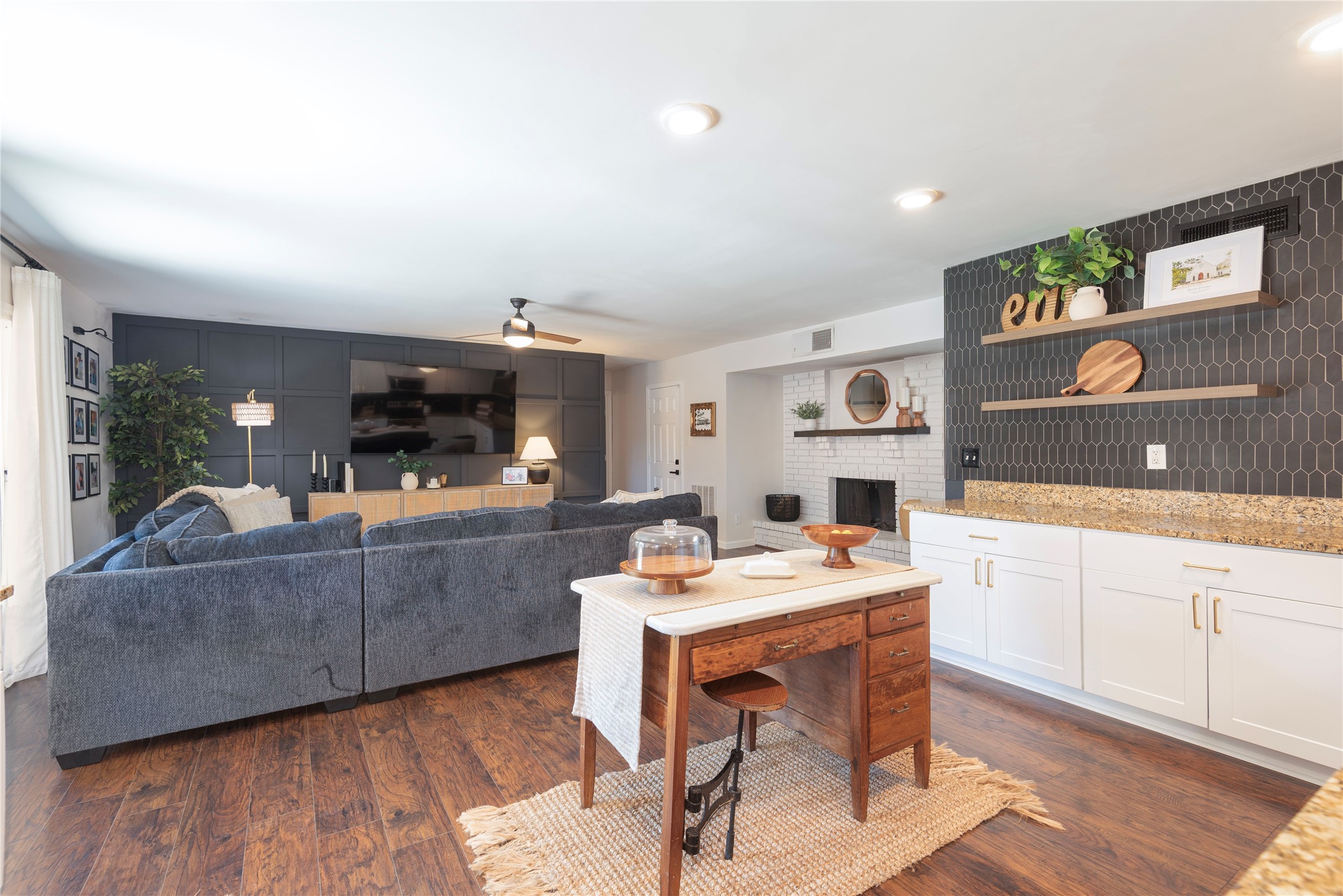 5621 Tucker Street The Colony TX 75056
