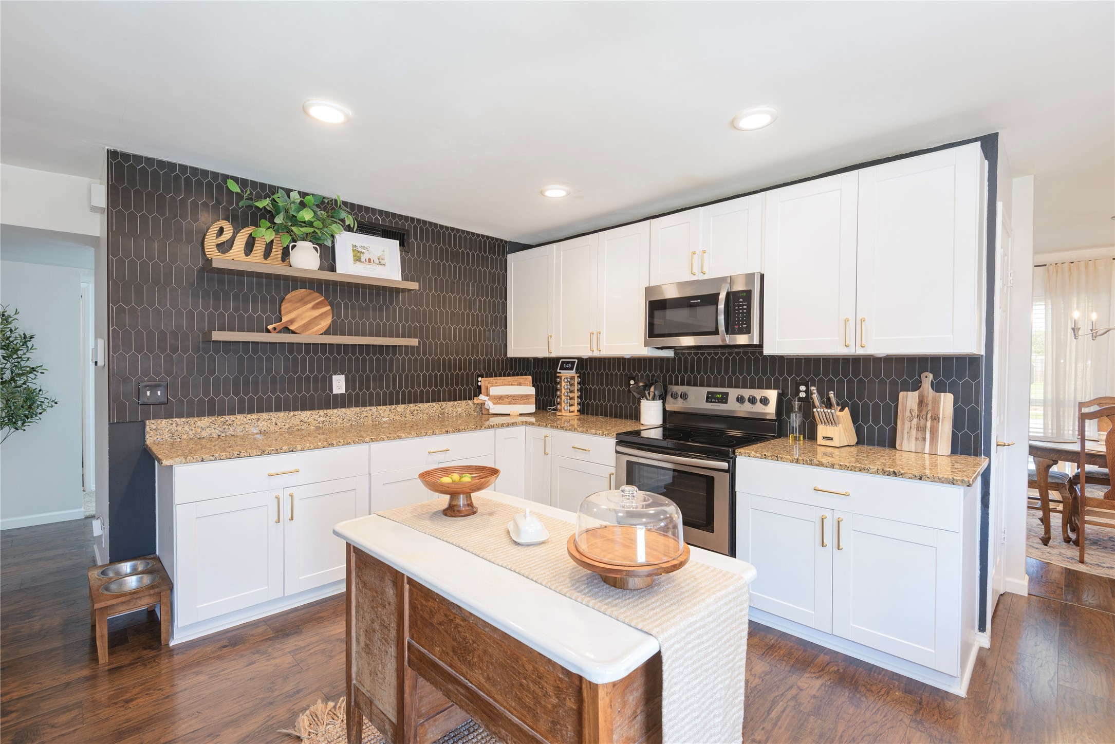 5621 Tucker Street The Colony TX 75056