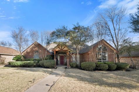 541 The Meadows Parkway Desoto TX 75115