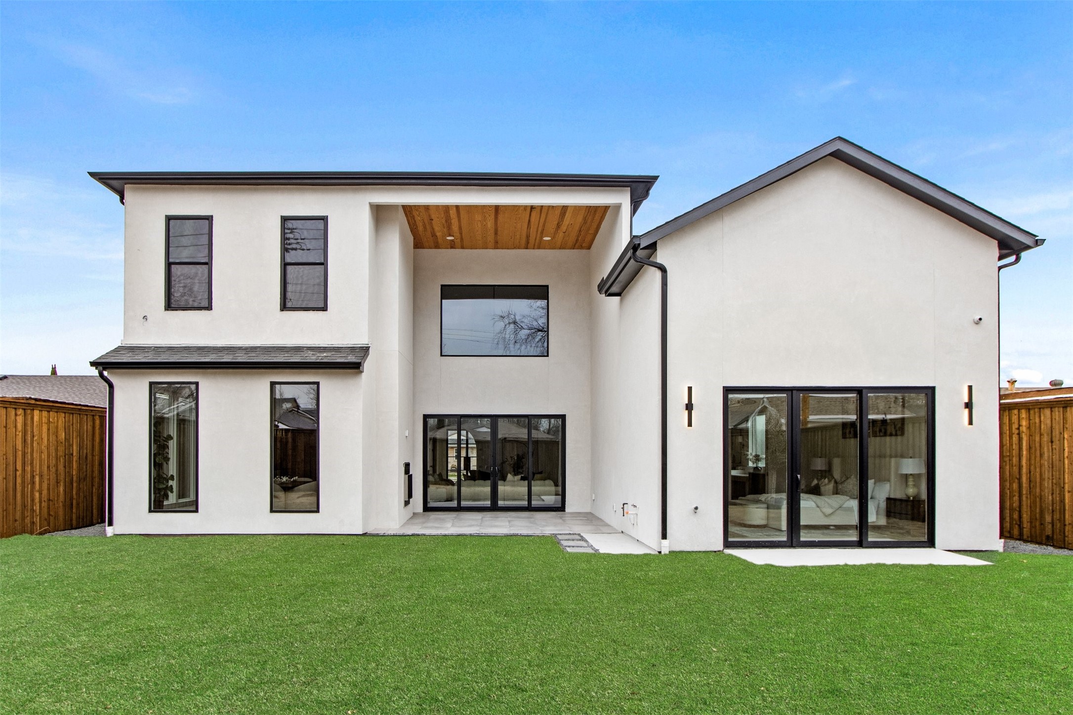 3813 Durango Drive Dallas TX 75220