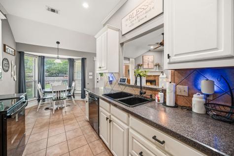 507 Sonny Avenue Ennis TX 75119