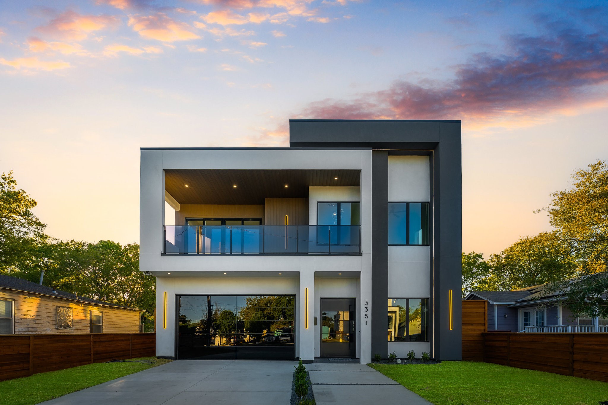 3351 Sylvan Avenue Dallas TX 75212