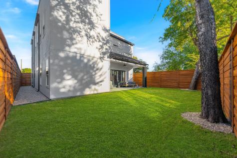 3351 Sylvan Avenue Dallas TX 75212