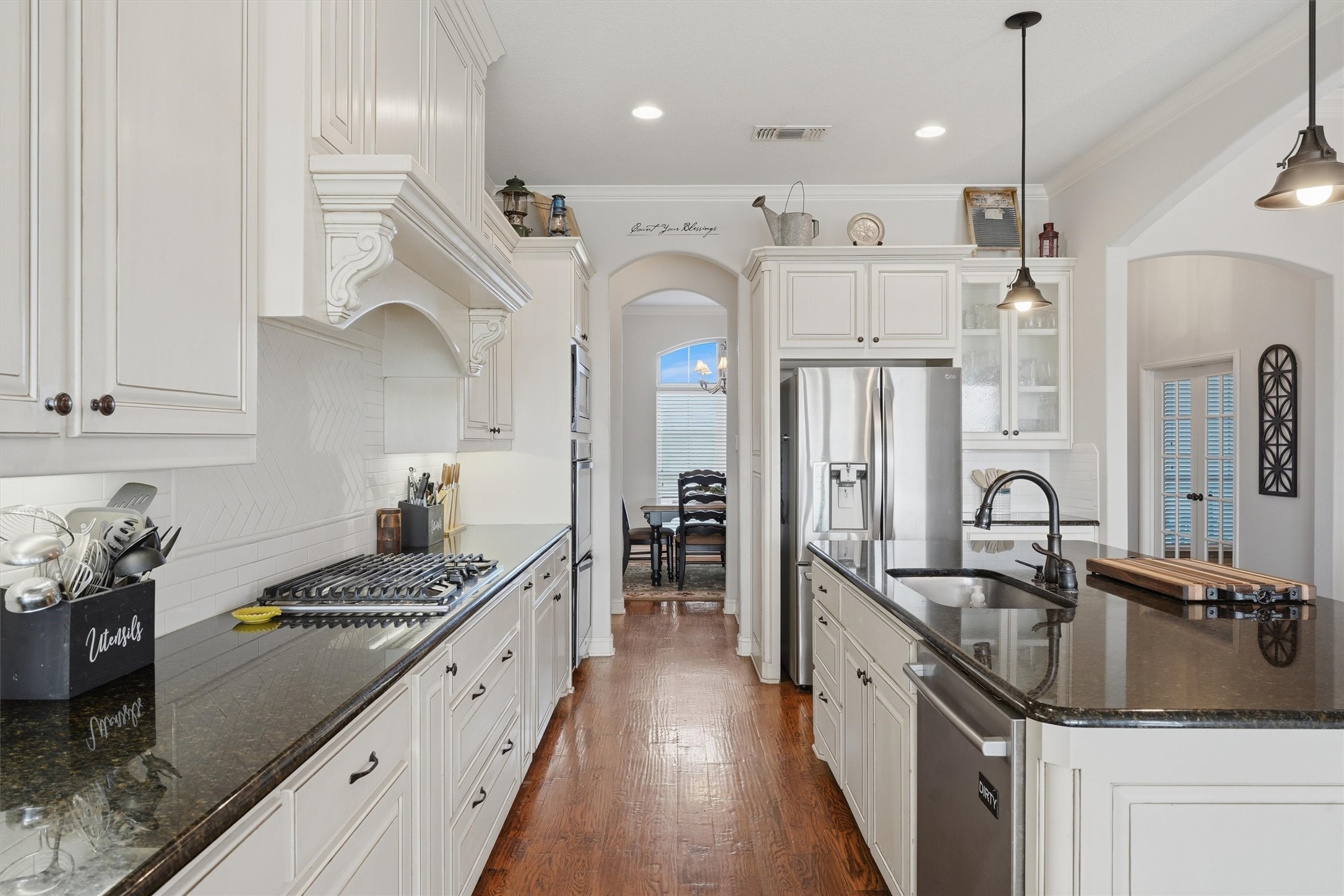 161 Creek Wood Drive Aledo TX 76008