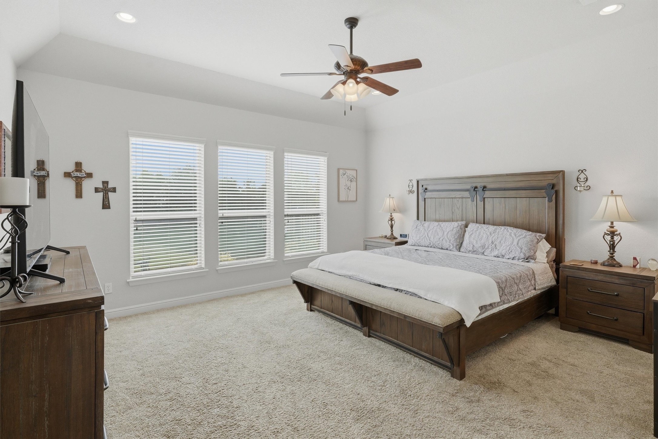161 Creek Wood Drive Aledo TX 76008