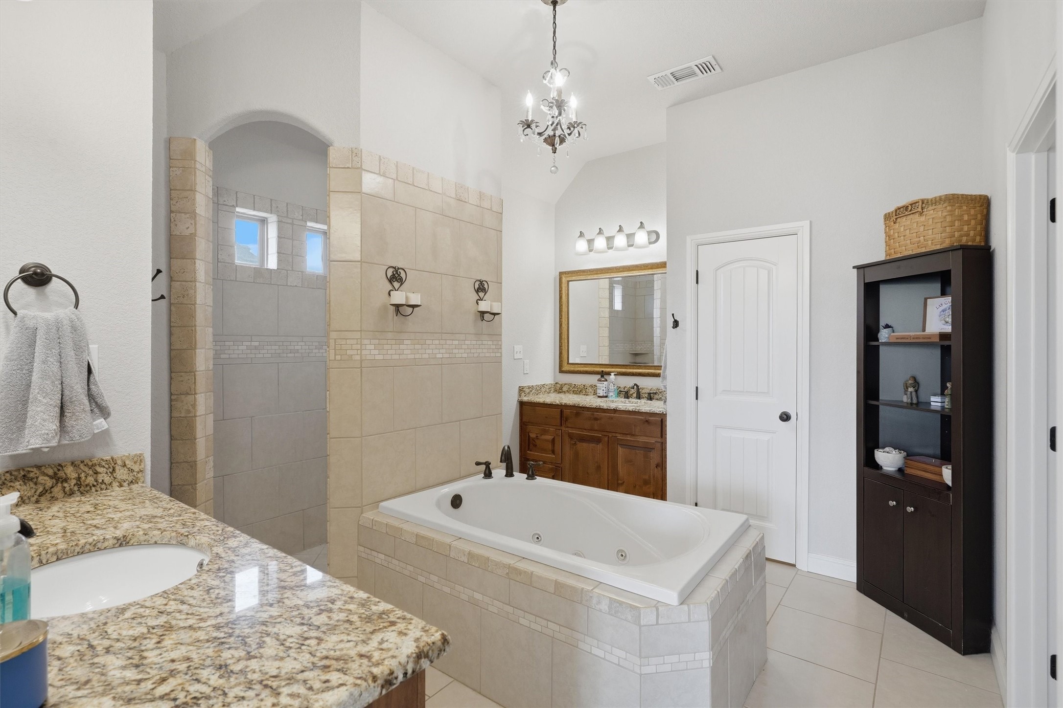 161 Creek Wood Drive Aledo TX 76008