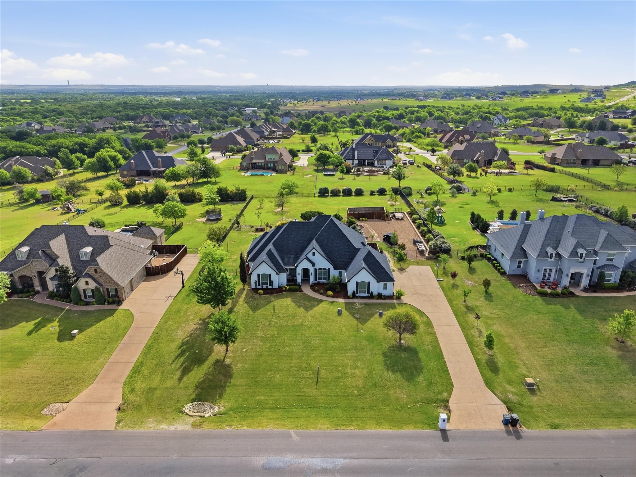 161 Creek Wood Drive Aledo TX 76008