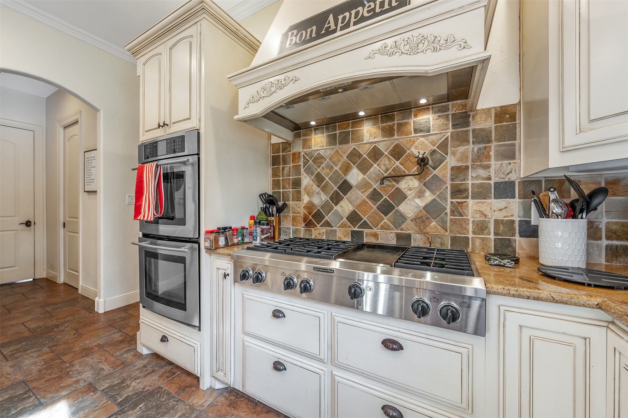 12001 Street Highway 31 Malakoff TX 75148