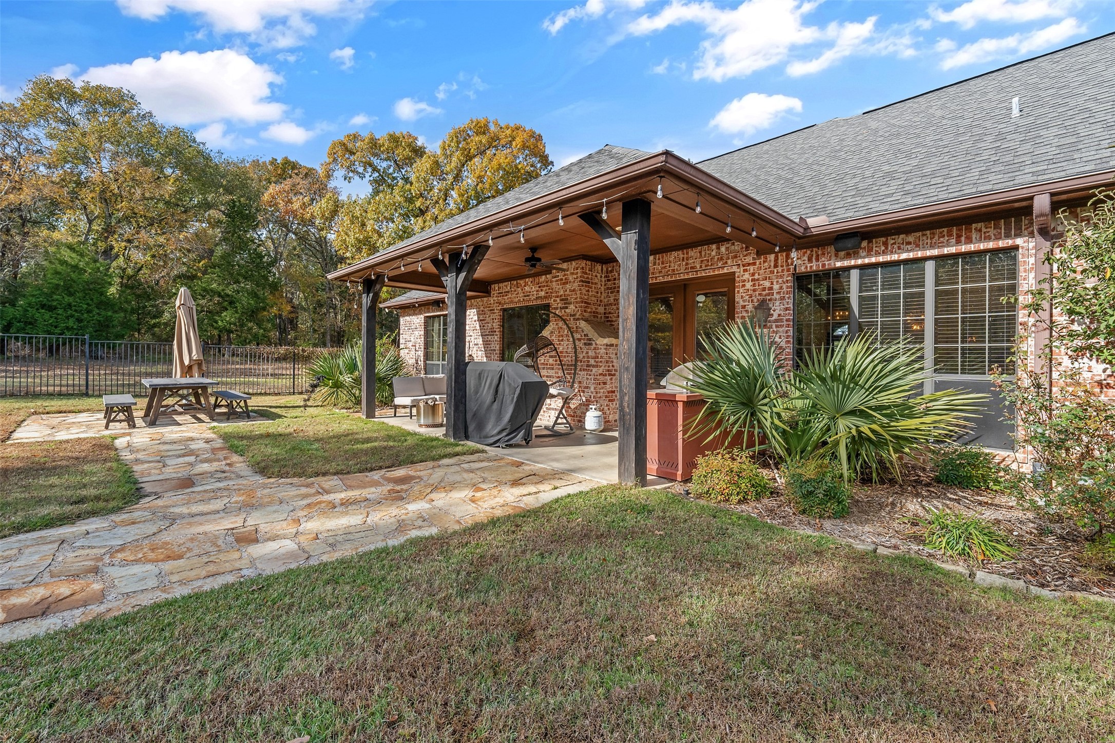 12001 Street Highway 31 Malakoff TX 75148
