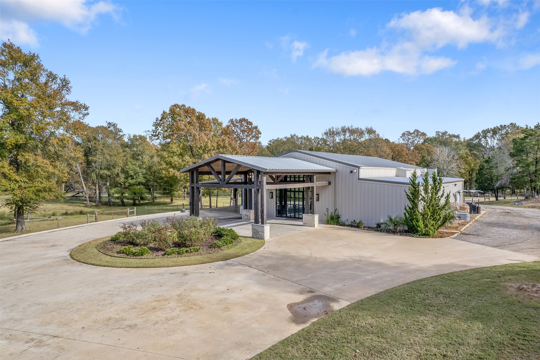 12001 Street Highway 31 Malakoff TX 75148