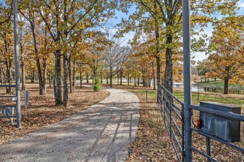 12001 Street Highway 31 Malakoff TX 75148
