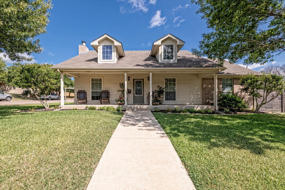 2307 White Street Clifton TX 76634