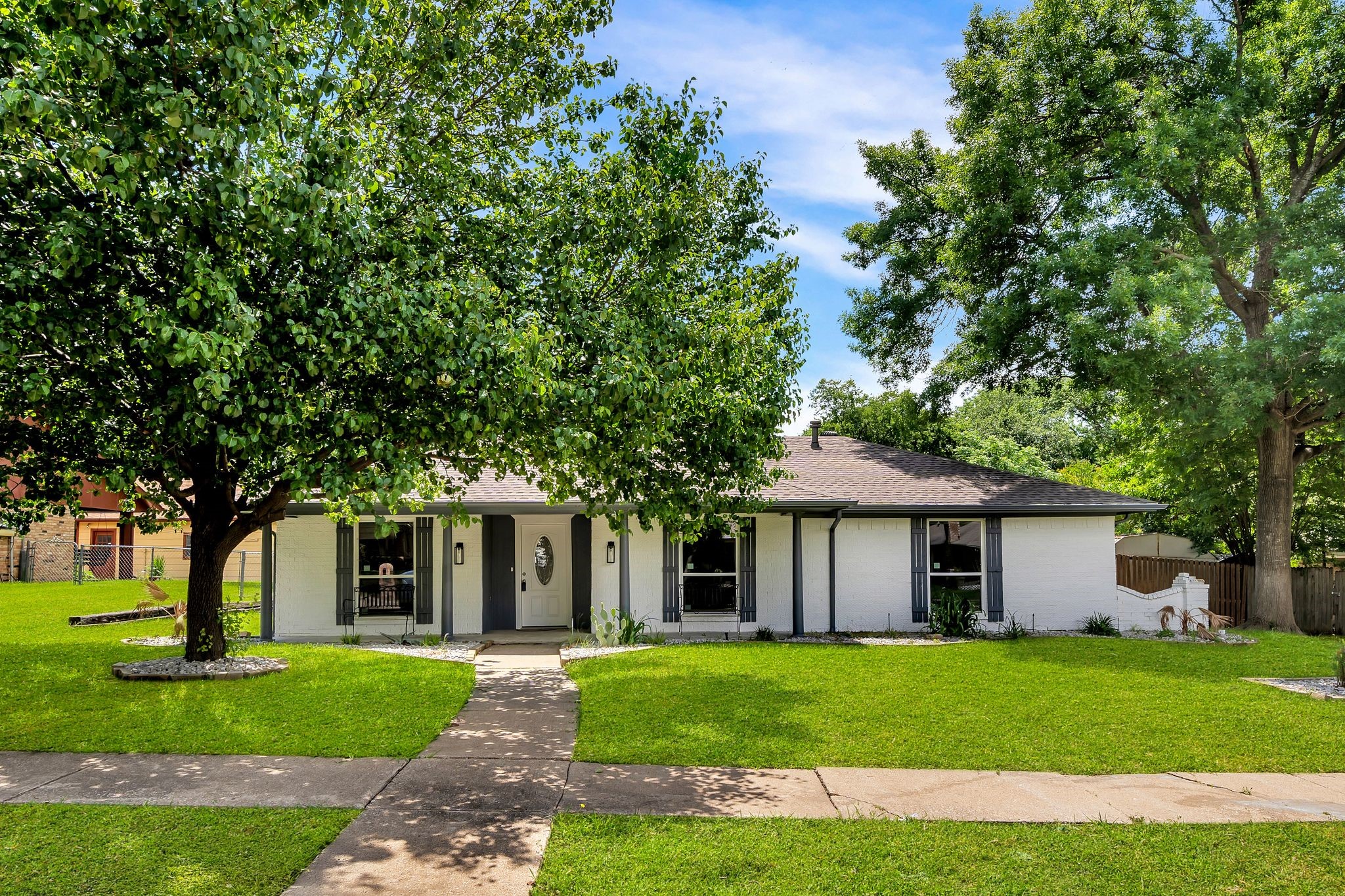 4122 Azalea Lane Garland TX 75043