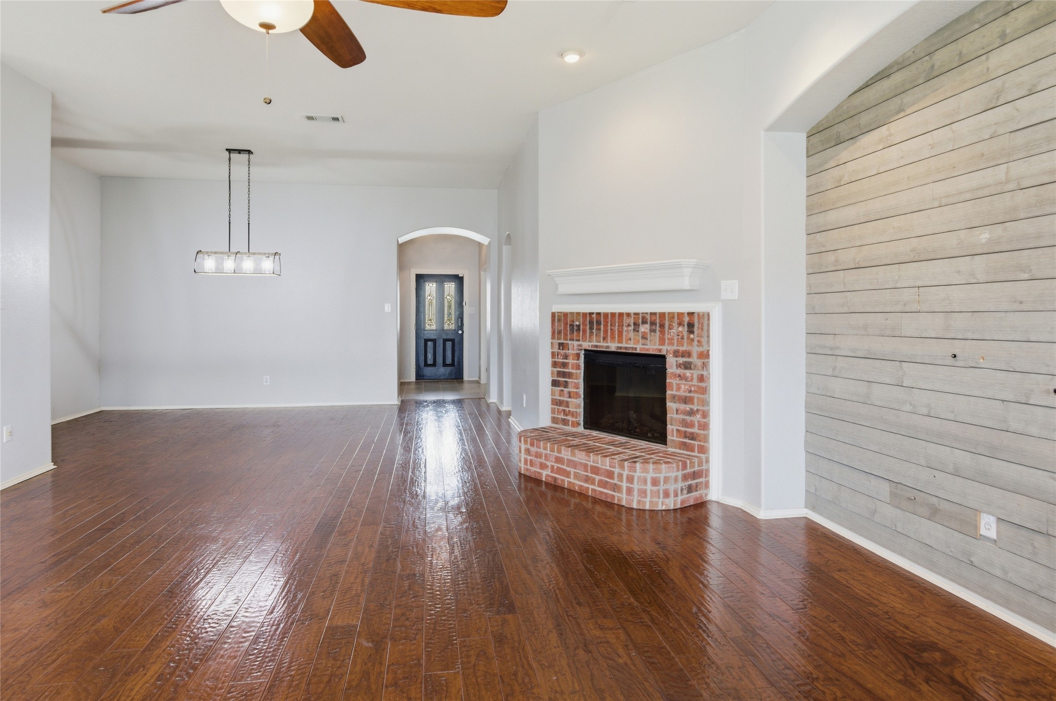 820 Forest Heights Drive Fort Worth TX 76036