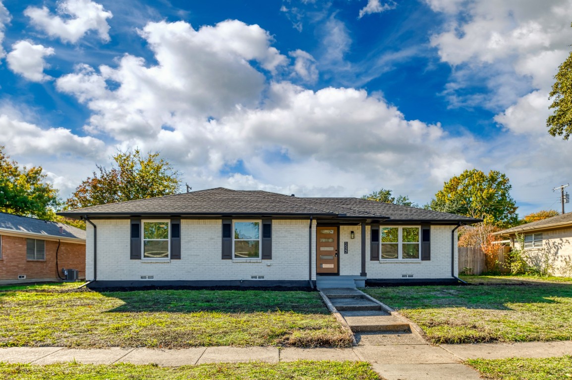 1522 Bardfield Avenue Garland TX 75041