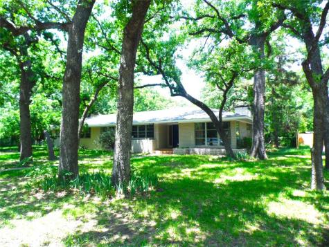 1803 Laurelwood Drive Denton TX 76209