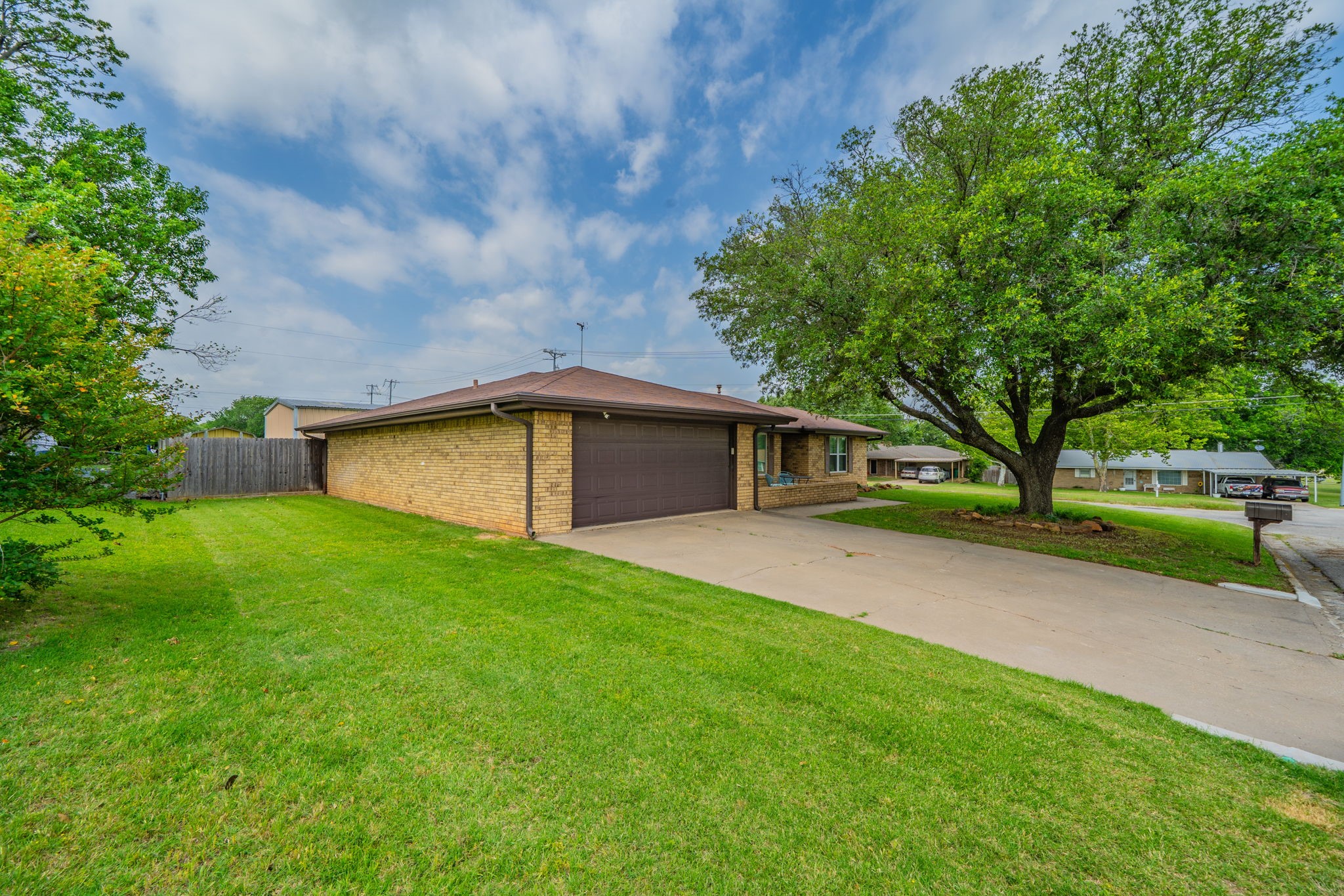 1300 Austin Street Bowie TX 76230