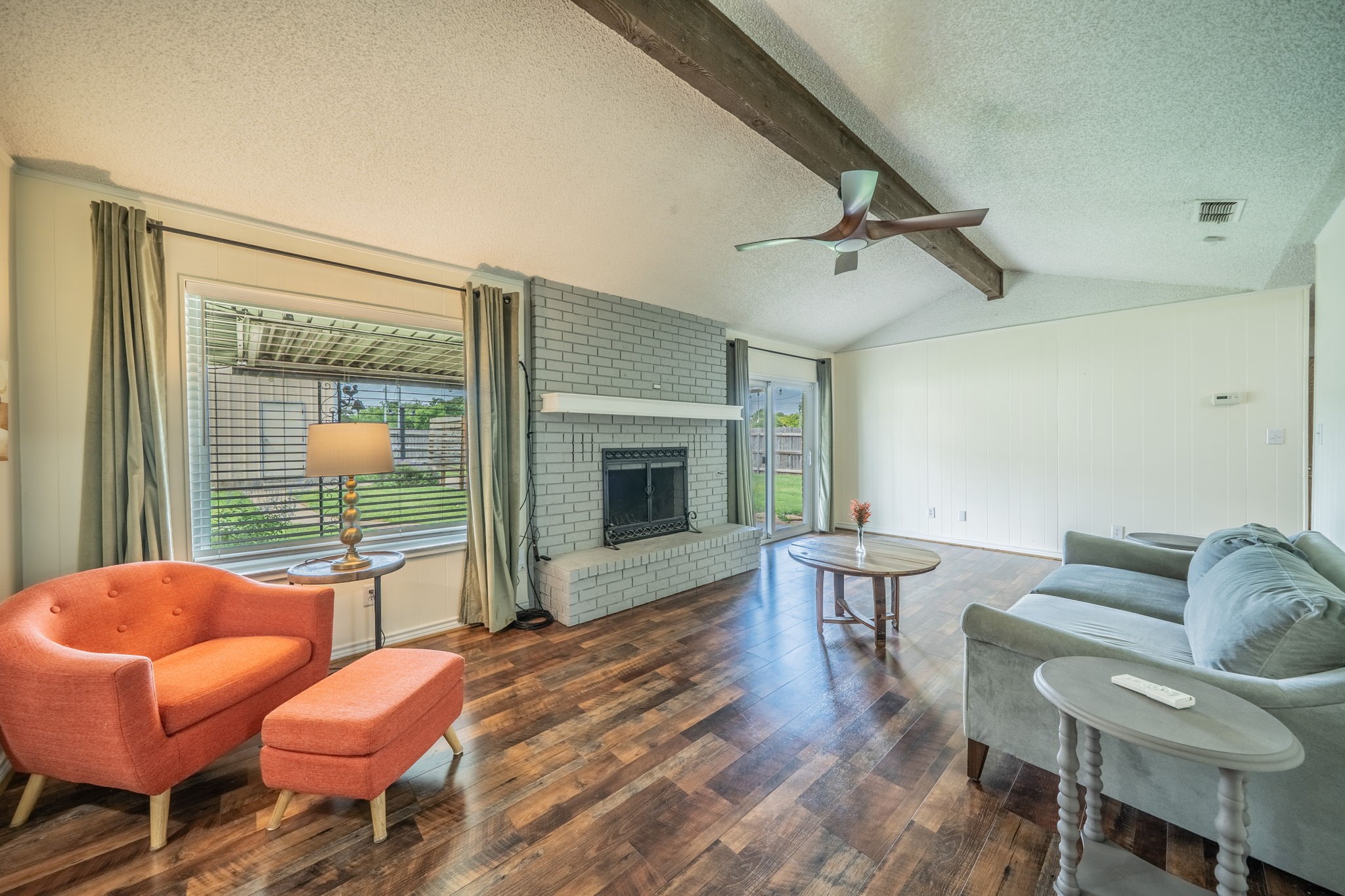 1300 Austin Street Bowie TX 76230