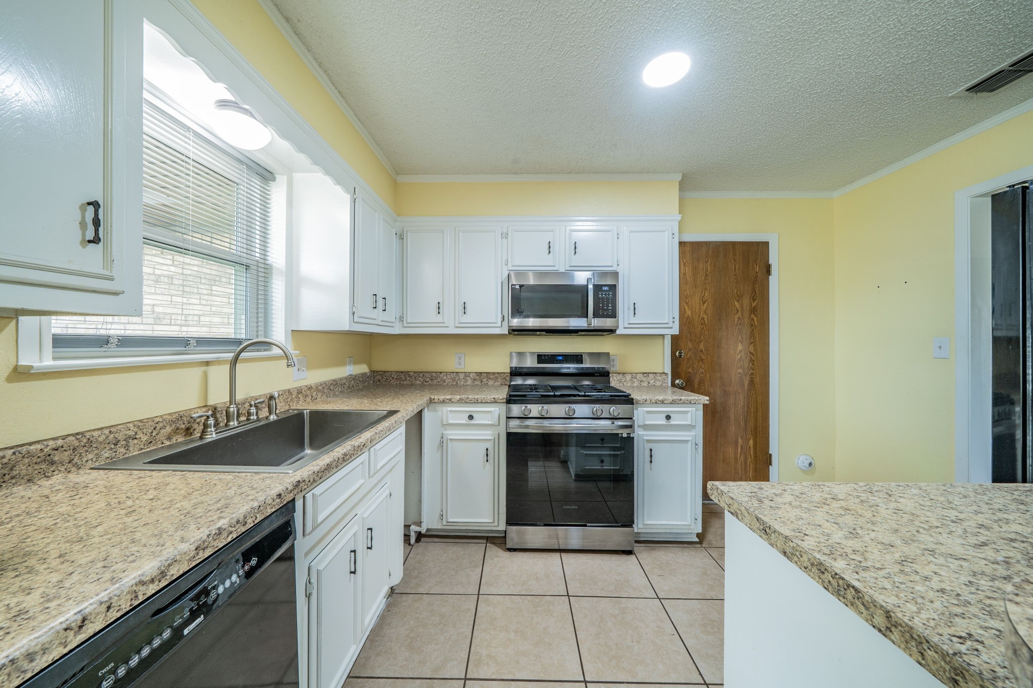 1300 Austin Street Bowie TX 76230