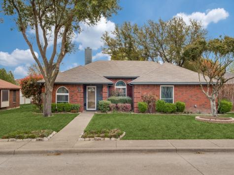 800 Desoto Drive Desoto TX 75115