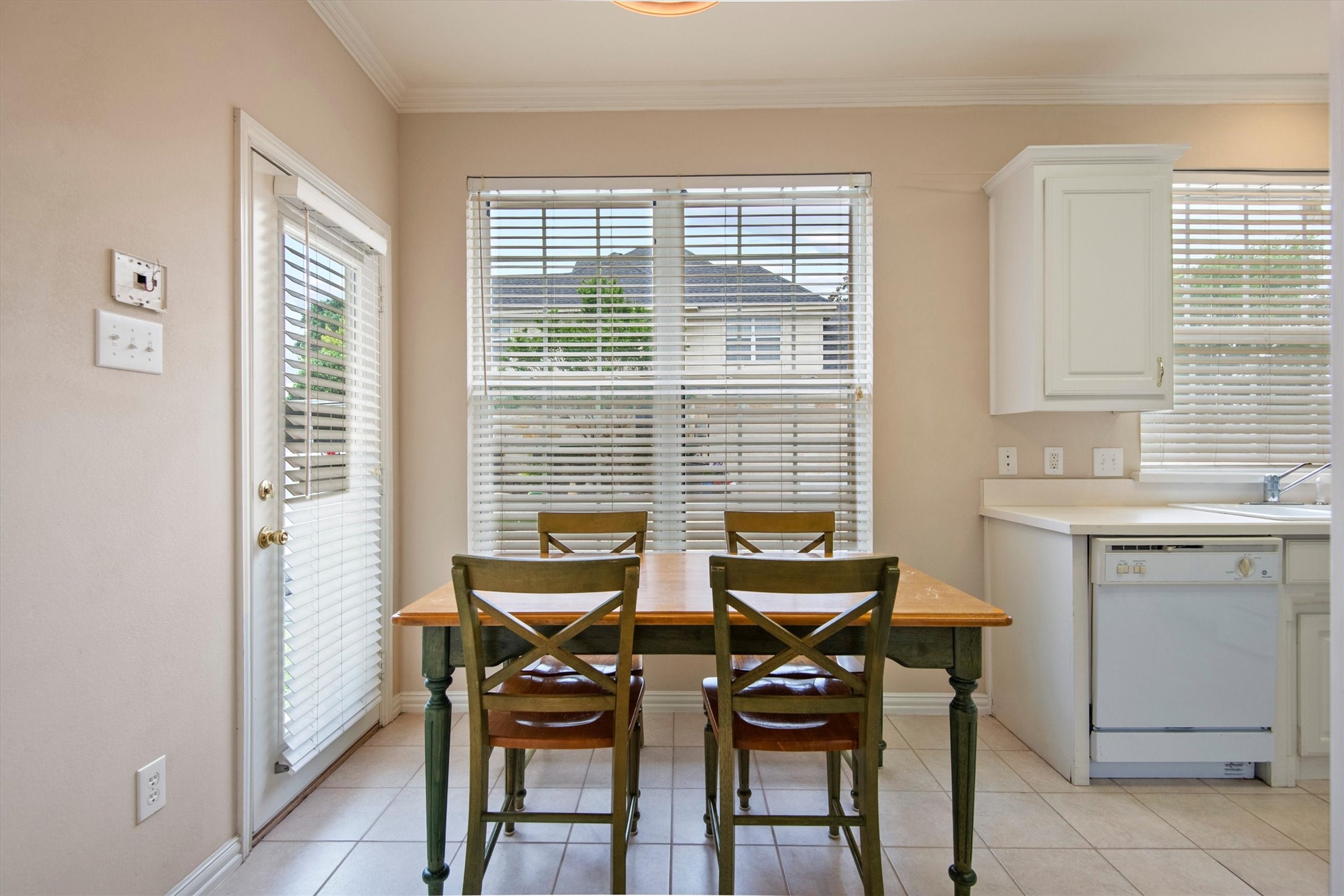 2202 Somerset Midlothian TX 76065