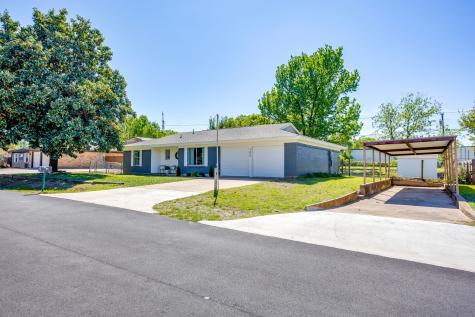 104 Thomas Street Joshua TX 76058