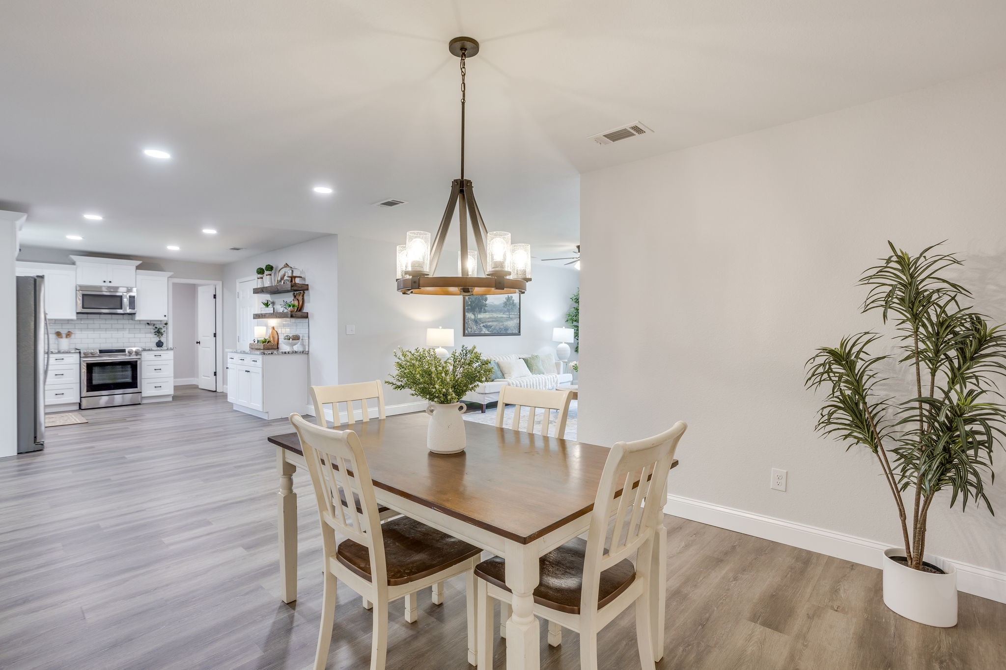 104 Thomas Street Joshua TX 76058