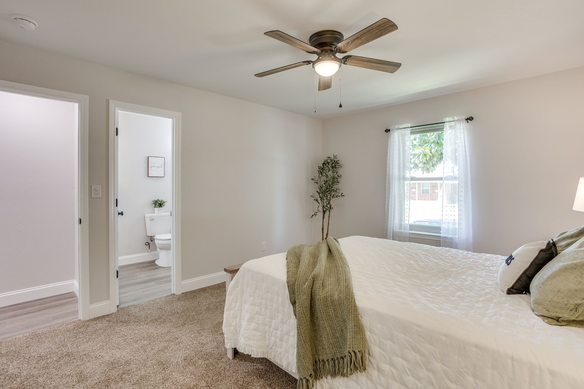 104 Thomas Street Joshua TX 76058