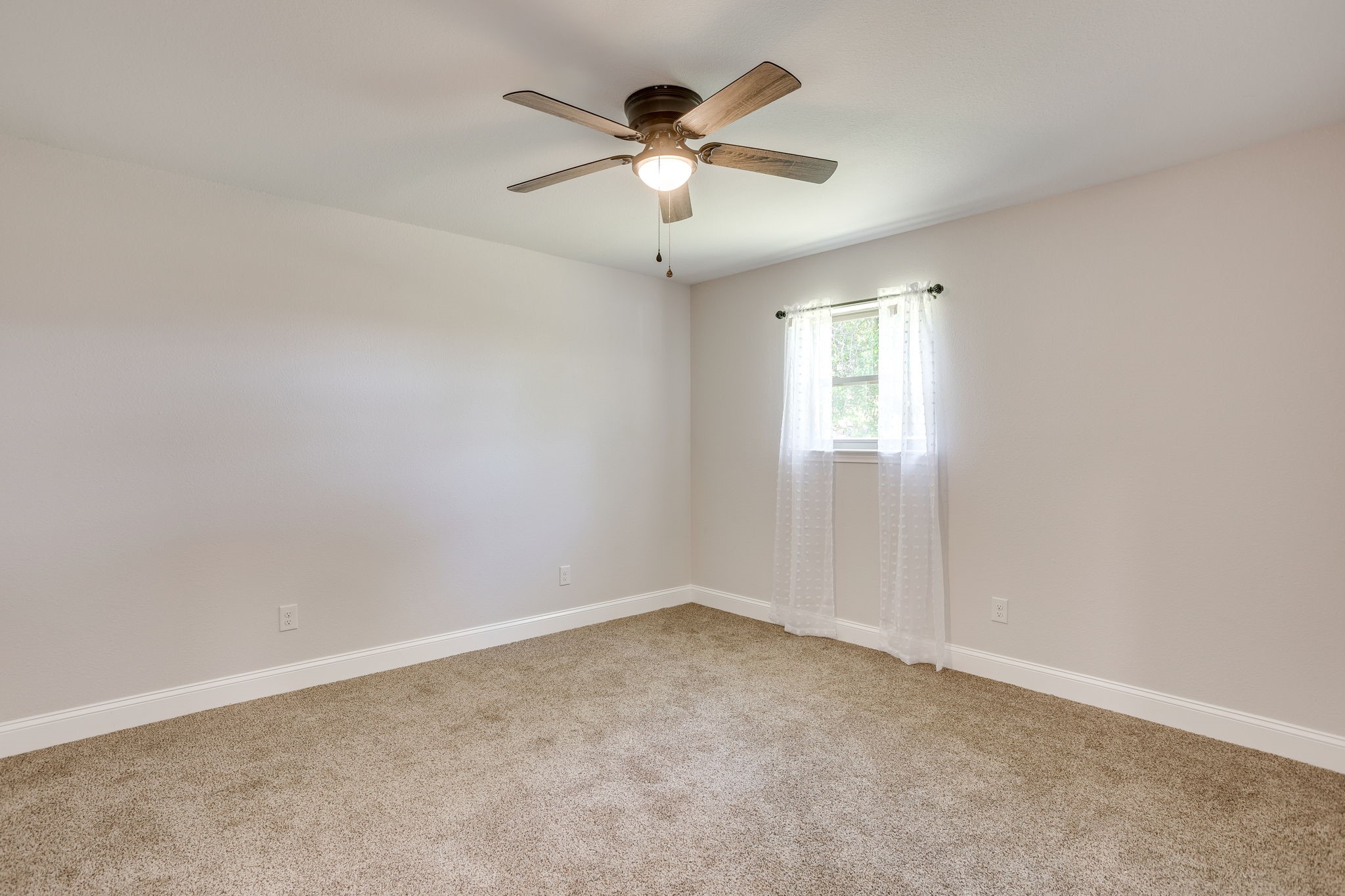 104 Thomas Street Joshua TX 76058