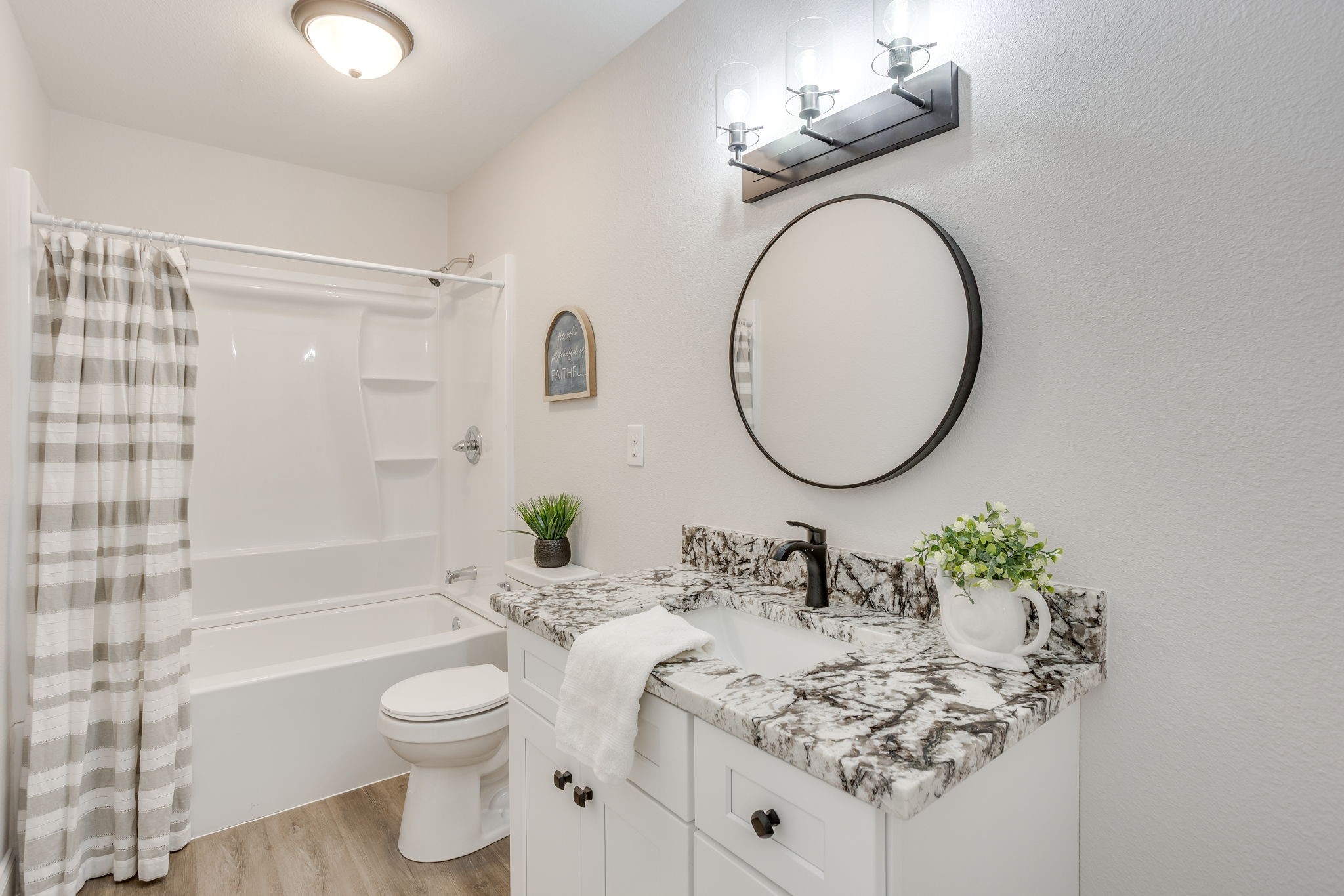 104 Thomas Street Joshua TX 76058